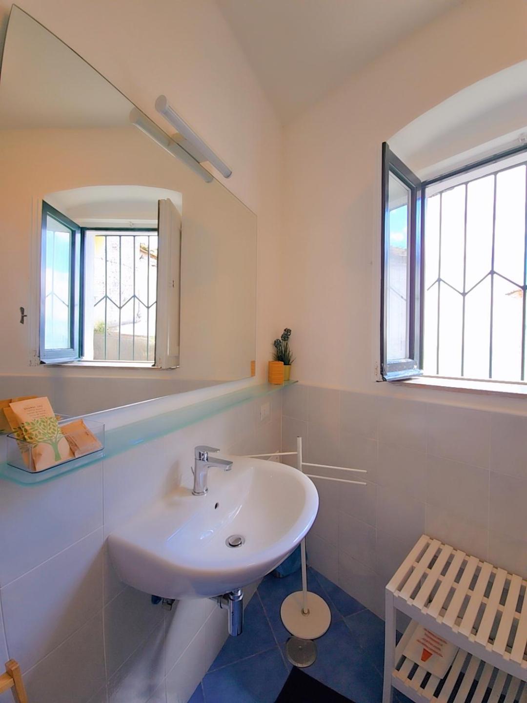 Raito Guest House - Amalfi Coast Vietri 외부 사진